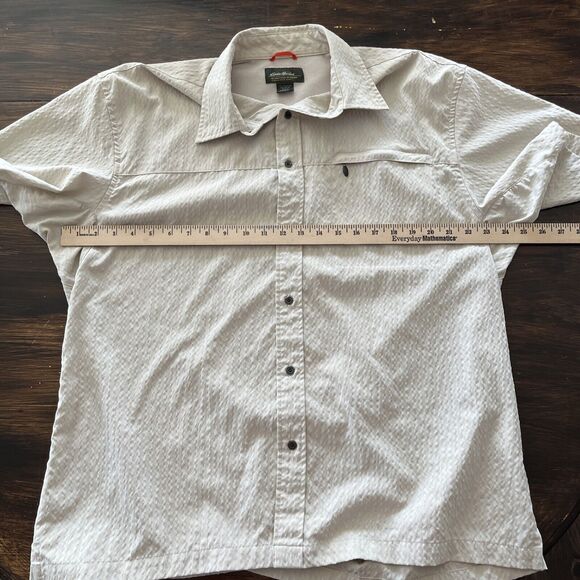 Eddie Bauer Shirt Mens Short Sleeve Button Fishing Hiking Zipper Pocket Large - Picture 10 of 12